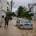 Katastrofa u Eviji, Volos pod vodom, reke na putevima, stotine evakuisanih: Dramatični snimci iz Grčke