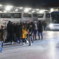 Срби са Косова кренули на гласање у централну Србију: Из Косовске Митровице се запутило 10 аутобуса, очекује се да ће до…