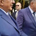 Protest ispred Skupštine Crne Gore zbog dolaska Milorada Dodika u Podgoricu
