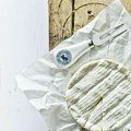 Omiljeni francuski sir „izumire“: Paradoksalno – ubija ga masovna proizvodnja