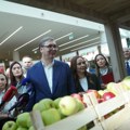 Vučić: Razgovaraćemo o trgovinskim maržama FOTO