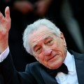 Otvoren kanski filmski festival: Ceremonija odala počast preminulom reditelju, De Niru dodeljena počasnu Zlatnu palmu, a ovo…