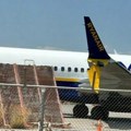 Snažan prasak: Putnici preplašeni, šta se desilo na ovom letu? (foto)