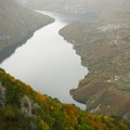Tragedija u Crnoj Gori: Dve muške osobe se utopile u Tari