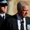 "Ali ja sam kraljičin drugi sin" - nova drama u kraljevskoj porodici: Endru odbija da se iseli iz vile Vindzor