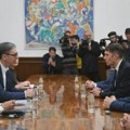 SRCE o konsultacijama u Predsedništvu: Vučić nateran da glumi mirotvorca i smiri situaciju