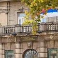 Grad Niš doneo važnu odluku: zastave na jarbolima u svim niškim školama