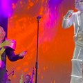 Neobična maskota i mlazevi vatre na sceni: Ćana započela koncert, publiku čekalo pravo iznenađenje