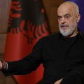 Rama odbacio optužbe opozicije i demonstranata: "Nisam mafijaški kum, neka dokažu da sam umešan u korupciju"