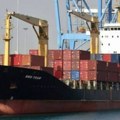 Пожар прогутао контејнерски брод после напада дроном у Црном мору
