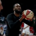 Efes savladao Šakotinog AEK-a - blistao bivši centar Partizana