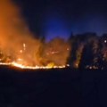 Veliki požar između Budve i cetinja: Vatra se širi, teren izuzetno nepristupačan - Podignut i avion