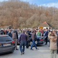 Smene u MUP ili blokada: Ogorčeni zločinom i što je ubica na slobodi, iz Vraneša najavili obustavu saobraćaja od…