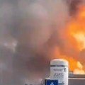 Eksplodirala benzinska pumpa u Rimu: Stravičan snimak, krov leteo 300 metara, desetine povređenih (Video)
