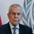 Tinejdžer kažnjen zbog vređanja predsednika Austrije: Policajac ga čuo dok je psovao, dobio oštru kaznu - pa se žalio! I dalje…