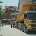 Realizovani projekti održavanja nekategorisanih puteva i krpljenja udarnih rupa: Radovi na autobuskoj stanici teku prema planu