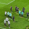Već ne izgleda dobro - Marko Arnautović se kreće uz pomoć štaka
