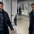 Vojin Ćetković nasmejan na aerodromu: Glumac bez žene, evo ko mu je pravio društvo