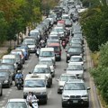 Dramatični prizori u Bejrutu: Libanci u kolonama napuštaju grad, IDF najavio žestoke udare