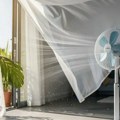 Zašto neki ljudi u Srbiji ventilator okreću ka prozoru? Skroz su u pravu kada znate šta radi trik!