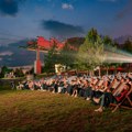 Leto na Gold gondoli: bioskop pod zvezdama, noć meteora i Ethno Vibe Festival