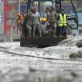 Više od 1.000 ljudi nestalo u poplavama u Nepalu i Tibetu