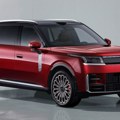 Lynk & Co 900L