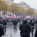 Francuska pod visokim merama bezbednosti: Angažovano 70.000 policajaca zbog masovnih protesta