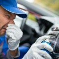 Automobil vam posle kiše miriše na buđ? Ovo su mesta koja prvo treba proveriti