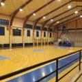 Humanitarna utakmica niških košarkaša u hali škole "Dušan Radović"