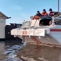 Oko 4.500 stanovnika evakuisano na Uralu posle pucanja brane