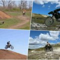 Scena kao u filmovima "pobesneli maks" Rusi motorima jurišaju na Ukrajince u Donbasu! Da li je to taktika za pobedu ili…