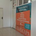Kosovska policija zatvorila "Službeni glasnik" u Severnoj Mitrovici, oglasili se Kancelarija za KiM i Srpska lista