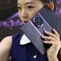 Huawei predstavio fenomenalan sklopivi telefon, ali cena šokira FOTO