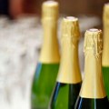 Rekordni toplotni talasi u Francuskoj povećavaju nivo alkohola u šampanjcu