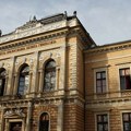 Roditelji Jovinih đaka podneli novu prijavu protiv direktora, osudili i njegov odlazak na skup u Kosjeriću