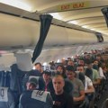 "Živela: Srbija!" Avion "Er Srbije" evakuisao građane Severne Makedonije, Crne Gore i Albanije iz Izraela (video)