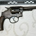Hapšenje: U stanu Kragujevčanina policija pronašla revolver i municiju (FOTO)
