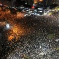 Uprava FDU osudila napade nelegitimisanih osoba na studentkinje na protestu u Novom Sadu