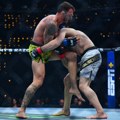 Spektakl UFC 311: Mahačev je brutalan, Dagestanci doživeli šok VIDEO