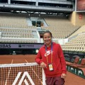TRUD SE ISPLATIO, ANASTASIJA CVETKOVIĆ (TAŽ) STIGLA DO ROLAN GAROSA I UPISALA PRVO UĆEŠĆE NA JUNIORSKOM GREND SLEMU