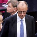 „Potpisaće u Londonu najveći ugovor od 1945.“: Merc i Starmer „braća po oružju“