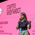 Svetska ekspertkinja za veštačku inteligenciju, dr Funda Guneš, u Beogradu: Budućnost pripada nastavnicima i učenicima koji…