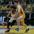 Partizan slavio u Splitu: Dominacija Dvejna Vašingtona, Murinenove tri blokade u pobedi crno-belih