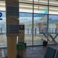 Kamenovan terminal aerodroma u Tivtu, uhapšen osumnjičeni
