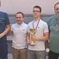 Treći memorijalni turnir „Božidar Jovanović 2026“: Jovan Kisić najbolji šahista