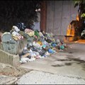 Kontejneri se ne prazne, a zbog vrućine smrad postaje nepodnošljiv