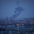 Deseci žrtava ruskih raketnih udara na Kijev i Harkov