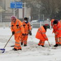 Zbog obilnih snežnih padavina u Kini poremećen saobraćaj i zatvorene škole