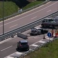 Tri osobe povređene U teškom udesu na "milošu velikom" Očevidac otkrio šta se desilo (Foto)